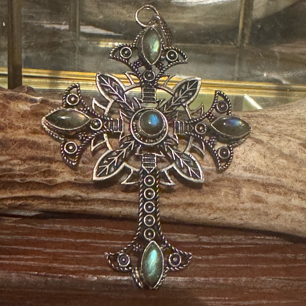 Sterling Silver and Labradorite Gothic Cross Pendant